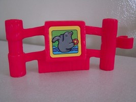 FISHER PRICE LITTLE PEOPLE Seal Sea Lion Fence Piece - £1.54 GBP