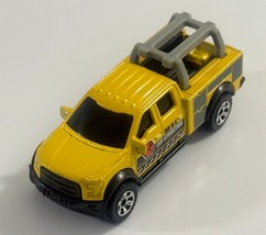 MATCHBOX 2015 FORD F-150 CONTRACTOR TRUCK Yellow IAN Construction 2016 l... - $92.28 MXN
