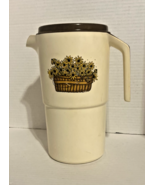 Vintage Retro 60s-70s Plastic Pitcher With Lid Basket &amp;Floral Design - $329.57 MXN