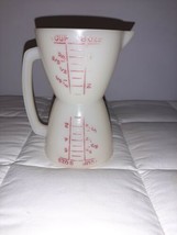 Vintage TUPPERWARE 1 Cup Hourglass 860 Wet Dry Double Measuring Cup 8 oz... - $22.79