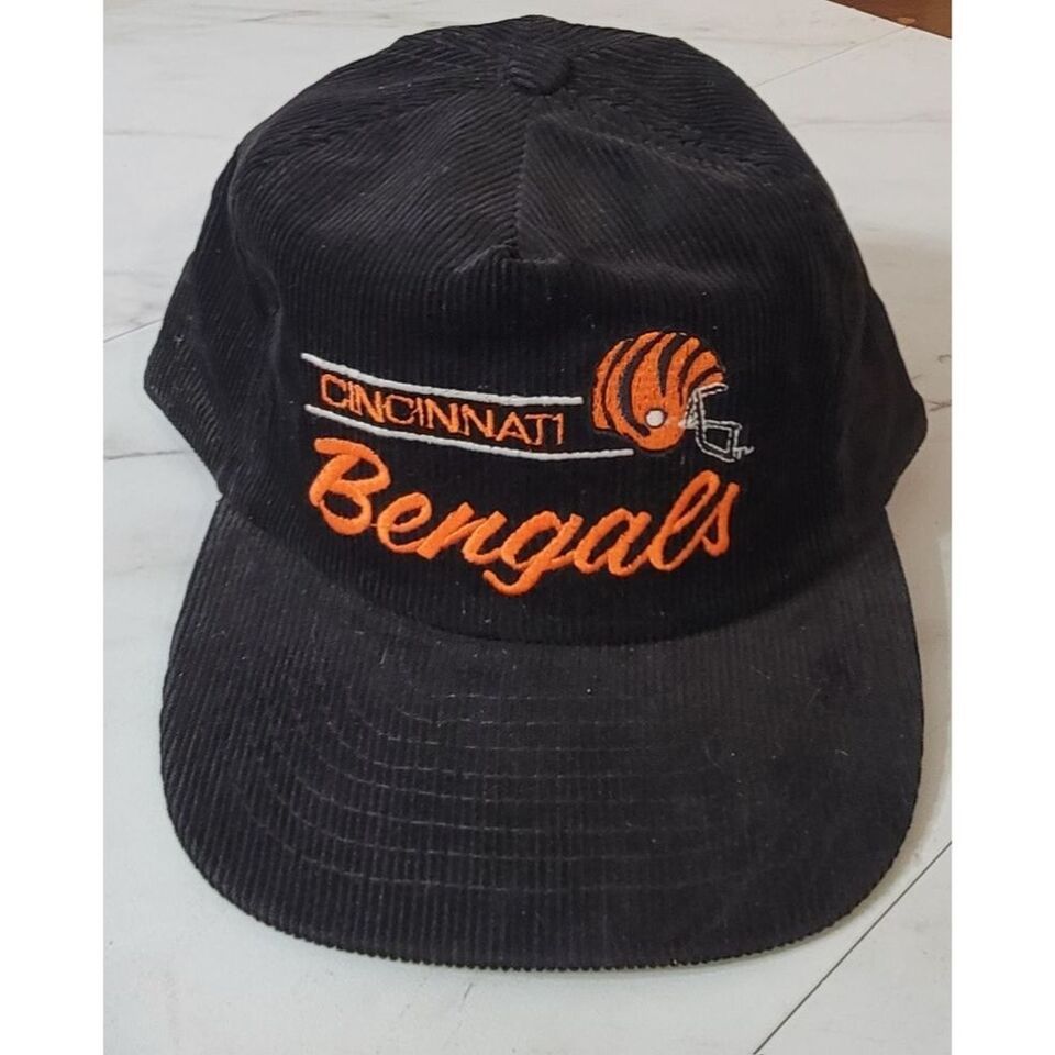 Primary image for Vintage Annco Cincinnati Bengals Corduroy SnapBack Hat / One Size Fits All