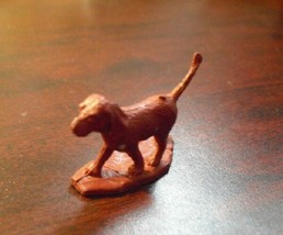 Small Rubber Made in USA Pointer Dog Figurine 7/8&quot; Tall  LOOK - £12.66 GBP