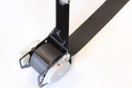 2008-2011 SUBARU IMPREZA SEDAN REAR RIGHT SEAT BELT BUCKLE RETRACTOR J1428 image 2