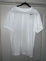 Nike Legend 2.0 Men&#39;s Size Large Dry Training T-Shirt DX0989 100 White New - $41.81 CAD