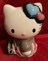 A Very Rare Sanrio Early 2008 Hello Kitty Small Ceramic Coin Bank - $16.63