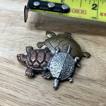 Vtg TRI-Color Metal K &amp; T Turtle PIN/BROOCH, Signed .. - Costume Jewelry - £12.16 GBP