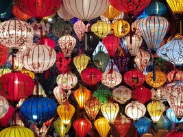 Set Of 4 Vietnamese Silk Hanging Lanterns 35cm for Indoor &amp; Outdoor decor - £30.25 GBP