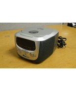 Magnavox MCR230SL Compact Disc Player/Clock Radio - £74.31 GBP