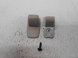 2013 Dodge Dart Sun Visor Sunvisor CLIP Left Or Right With S - $29.99