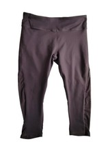FABLETICS Womens Medium Capri Leggings Heathered Gray Zipper Pocket Sheer Accent - £10.16 GBP