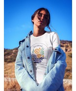 Retro Floral Tshirt, Floral Print Shirt, Floral Fashion Tee, Thanksgivin... - $26.99+