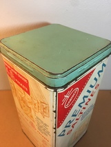 Vintage 60s Nabisco Premium saltine crackers tin 14oz image 4