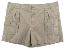 Cabelas Shorts Mens SZ 46 Tan Beige Khaki 7 Pocket Design Cotton Hikers EUC - $16.99