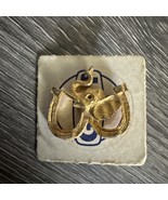 Gulf Oil Republican Elephant Horseshoes Promo Lapel Pin on Card NOS Vintage - $13.52 CAD