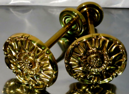 Vintage Art Deco Brass Detailed Flower Cabinet Knob Pull Handles - £22.15 GBP