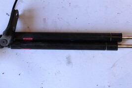 1999-2003 LEXUS RX300 FRONT HOOD/BONNET L/R SUPPORT SHOCK STRUTS PAIR K3250 image 6