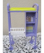 Mattel 2016 Purple Barbie Baby Nursery Changing Table Doctors Cart EUC D... - €15,18 EUR
