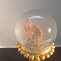 Christmas Snow Globe Joseph Mary Baby Jesus On Gold Color Stand 11&quot; Nati... - $23.76