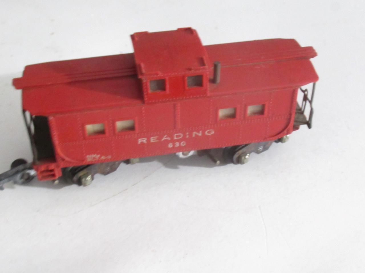 AMERICAN FLYER  - S GAUGE - POST-WAR - 630 READING CABOOSE- FAIR- M49 - $3.56
