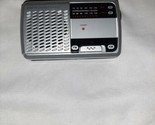 AM/FM Small Battery Operated Transister Pocket Radio Vintage - $9.99