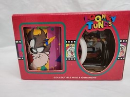 Vintage Looney Tunes Tazmania Devil Collectible Mug And Ornament - £46.51 GBP