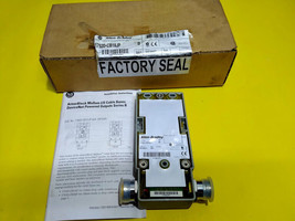 Allen-Bradley 1792D-CB18JP Ser B 95739001 Rev B01 ArmorBlock MaXum I/O C... - $269.50