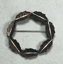 Vintage Bell Trading Co. Leaves Wreath Brooch Pin Solid Copper - £11.07 GBP