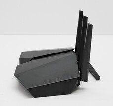 ASUS RT-AX82U AX5400 Dual-Band WiFi 6 Gaming Router READ image 4