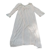 Lorraine Nightgown Women Embroidered Flowers Size M - £19.48 GBP