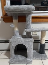 Cat Tree, Small Cat Condo with Sisal Scratching Post and 11.8&quot;L x 11.8&quot;W... - $50.12 CAD
