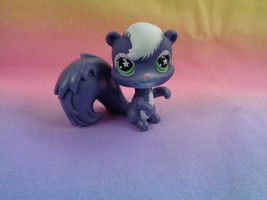 Hasbro Littlest Pet Shop Purple Skunk Green Star Eyes #961 - as is - $3.45
