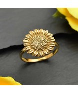 Bronze Artisan Sunflower Stacking Ring - €21,34 EUR