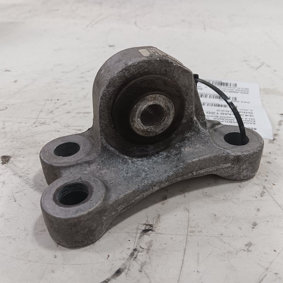 Jeep Renegade 2.4 Engine Motor Mount Support Bracket  2021 2020 2019 - $49.79