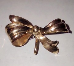 Vintage Bow Brooch Pin A Regel 1/20 12K Gold Filled 1.5&quot; - $13.30