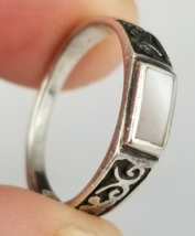 STERLING SILVER &amp; PEARL ladies ring vintage abalone ring 925 SIZE 5 tribal - $29.99