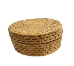 Vintage Rattan 7” Round Basket Holder &amp; 5 Trivets woven hot pads Wall Decor - $21.25