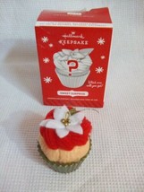 Hallmark - Sweet Surprise Cupcake - 1 of 2 Designs - Keepsake Ornament - £8.31 GBP