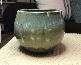 Vintage Pottery Green Drip Glaze Vase Planter Stoneware 5&quot; 290A - £39.78 GBP