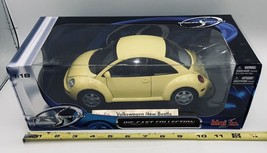 Maisto 1:18 Volkswagen New Beetle Special Edition Yellow NEW SEALED DieC... - $39.99