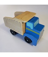 Melissa &amp; Doug Blue Wooden Dump Truck Durable Classic Dump Bed Toy - $217.69 MXN