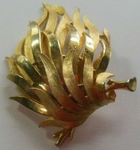 Vintage Signed JJ  Gold-tone Textured Dimensional Leaf Brooch - £19.08 GBP