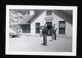 from ALBUM * SNAPSHOT 1951 Cave of the Mounds Wisc. ENTRANCE BUILDING pe... - $8.95