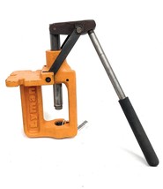 LYMAN ORANGE  CRUSHER Single Stage Reloading  Press - $1,382.88 MXN