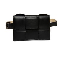 Steve Madden Women&#39;s Oversized Woven Belt Bag Size XL New - £17.05 GBP