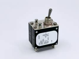 IUGN66-29863-1 SENSATA  35A 125V 2-Pole Toggle Breaker Panel-Mount Hydra... - $25.00