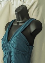 Formal Prom Gown Teal Green Sleeveless Size XL Deep V Neckline Straight Bell Hem - £31.64 GBP