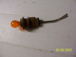 1993 1994 1995 1996 LINCOLN MARK VIII 8 HEADLIGHT Parking Light Socket O... - $783.65 MXN