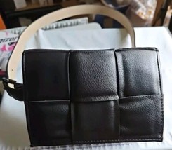 Steve Madden - Women&#39;s Black WAIST BELT BAG with Strap &amp; Buckle - NWT - $26.50