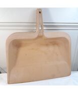 Vintage Rubbermaid DUSTPAN Dust Pan Heavy Rubber 2001-20 almond tan cream - $876.53 MXN