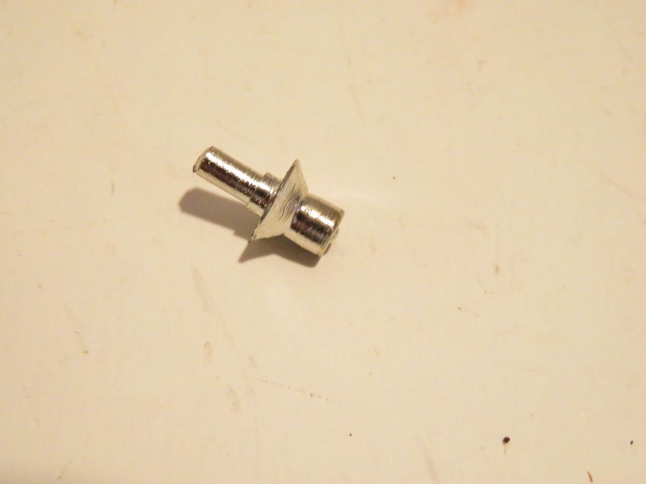 LIONEL PART ORIGINAL 8142-16 PLASTIC ORNAMENTAL BELL FOR LOCO- NEW - SR27 - $1.42